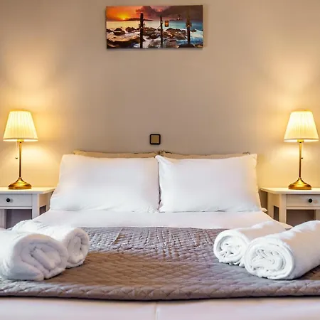 Blue Sky Apart-hotel 3*